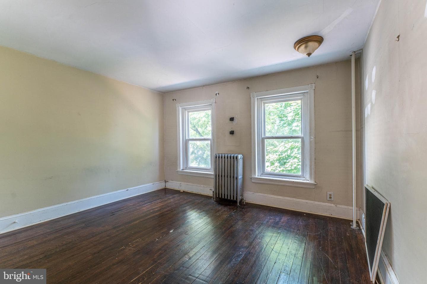 120 W 7th Avenue photo 8