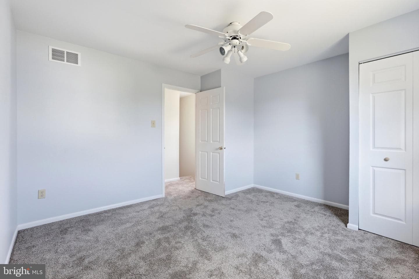 1725 Rosedale photo 20
