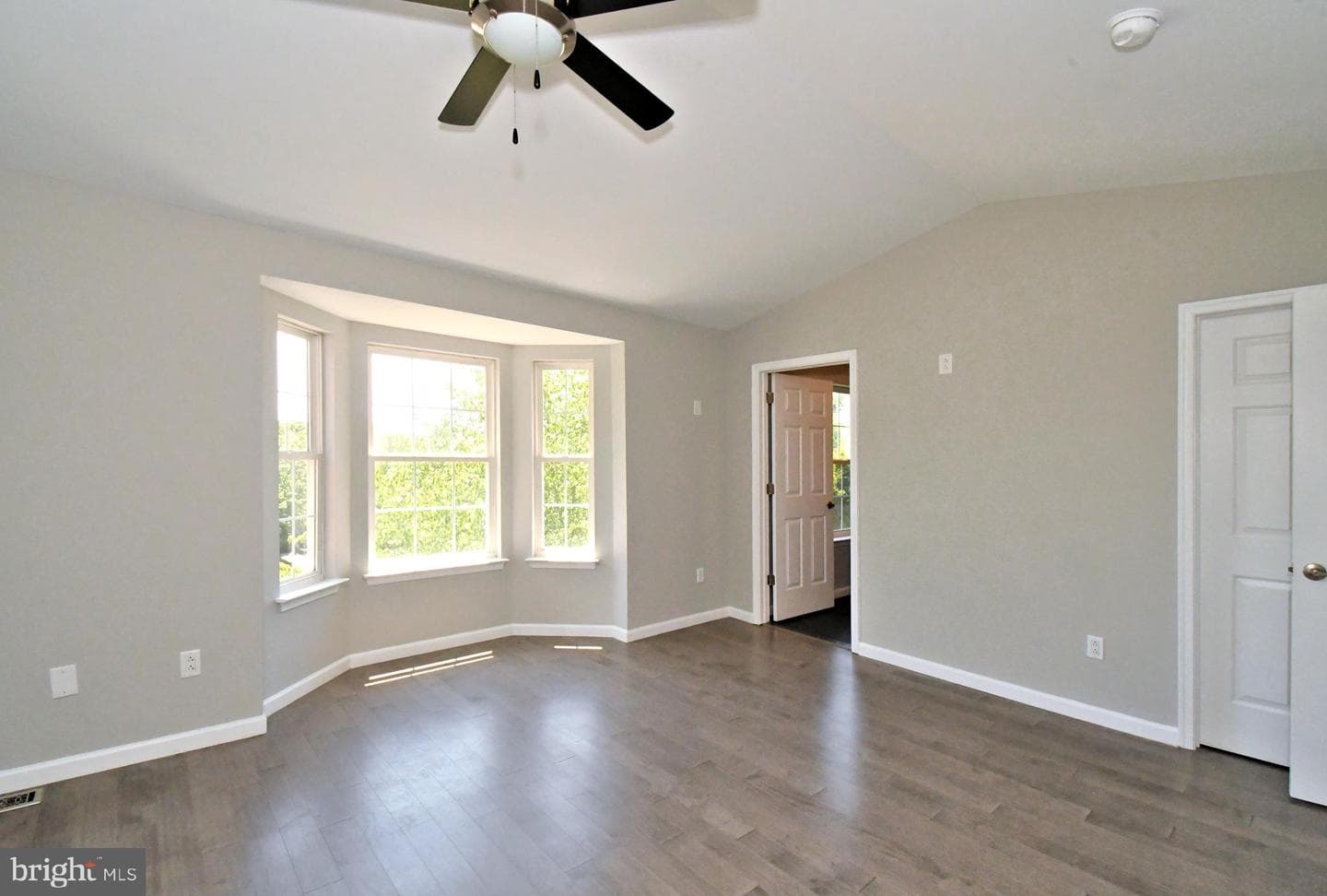 18 Norsham Way photo 30