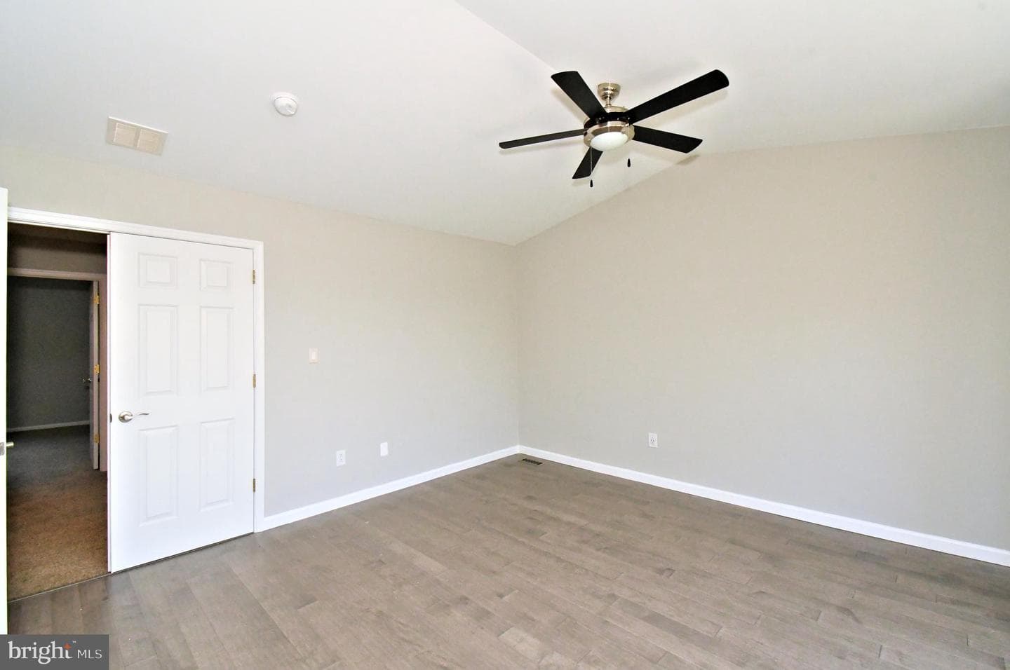 18 Norsham Way photo 31