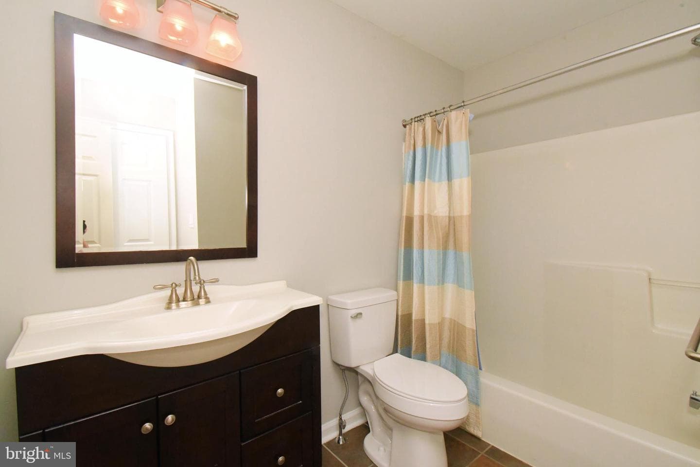 18 Norsham Way photo 42