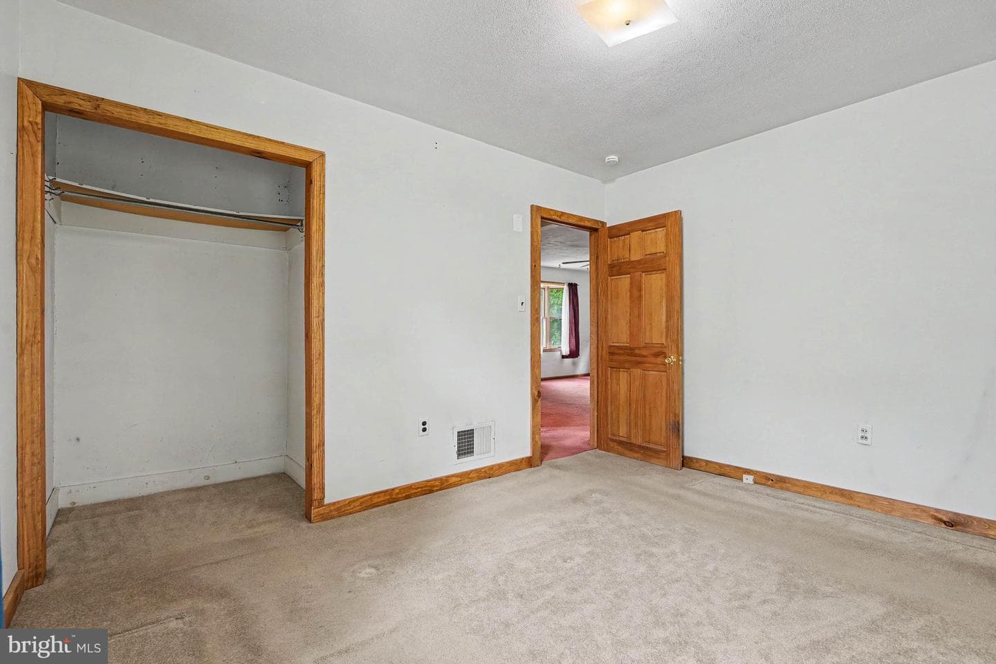 234 Oakdale Avenue photo 17