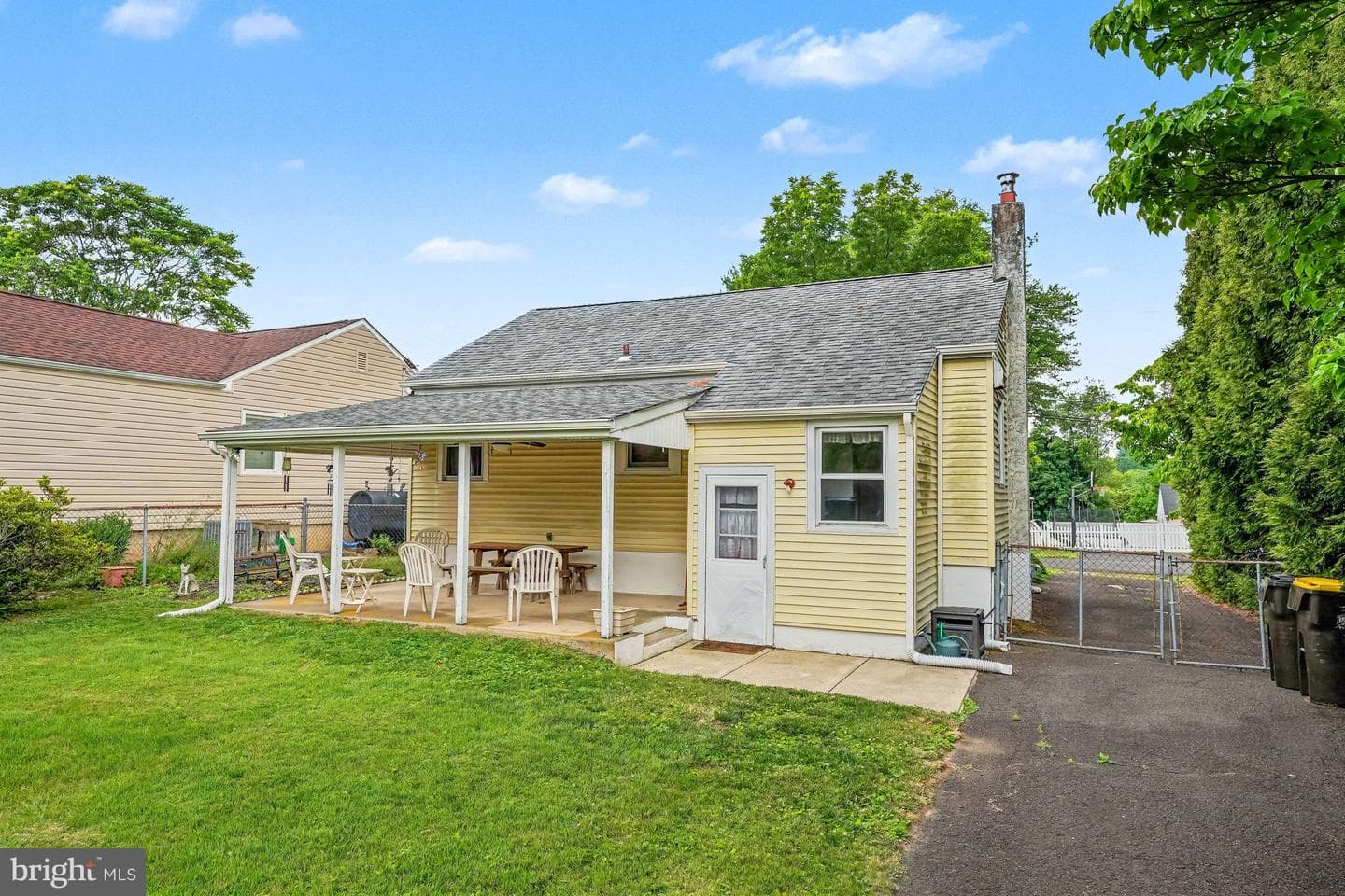 234 Oakdale Avenue photo 25