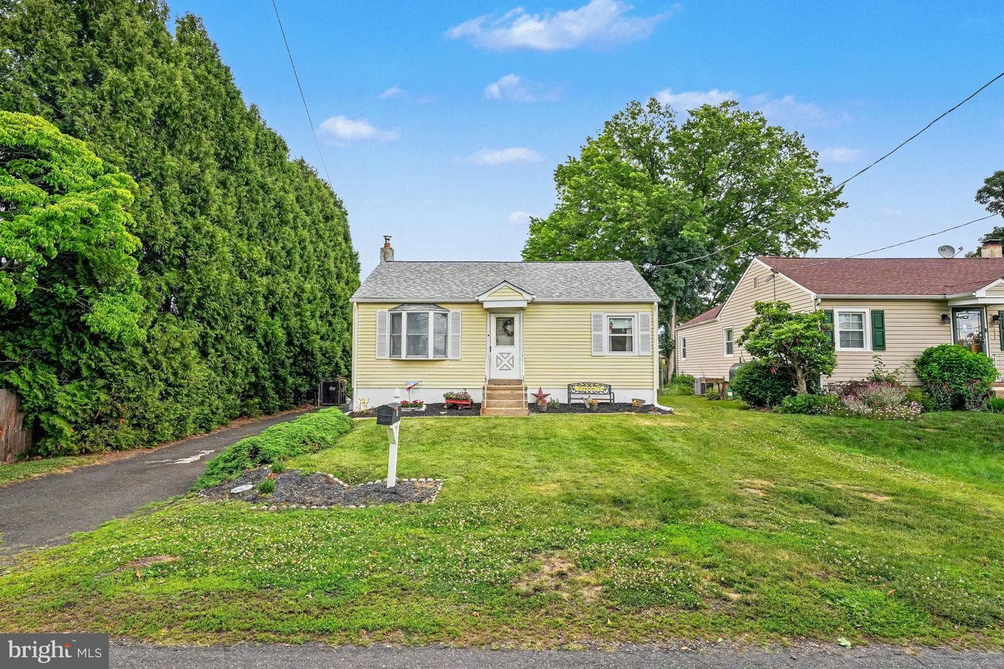 234 Oakdale Avenue photo 4