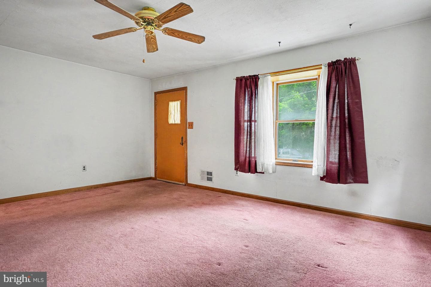 234 Oakdale Avenue photo 6