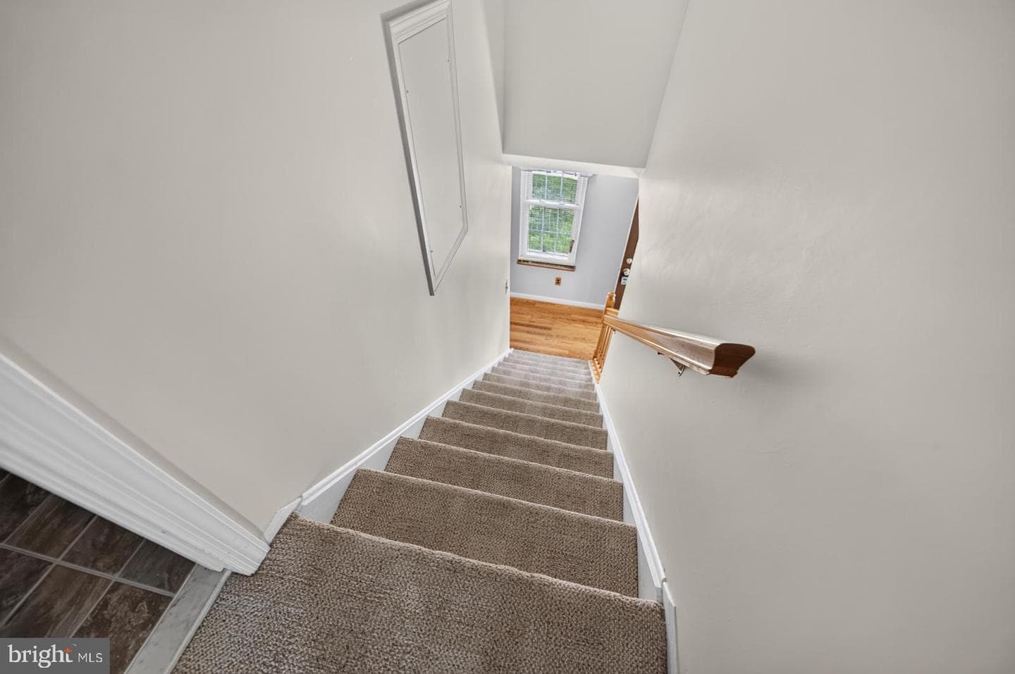 306 Livingston Court photo 15