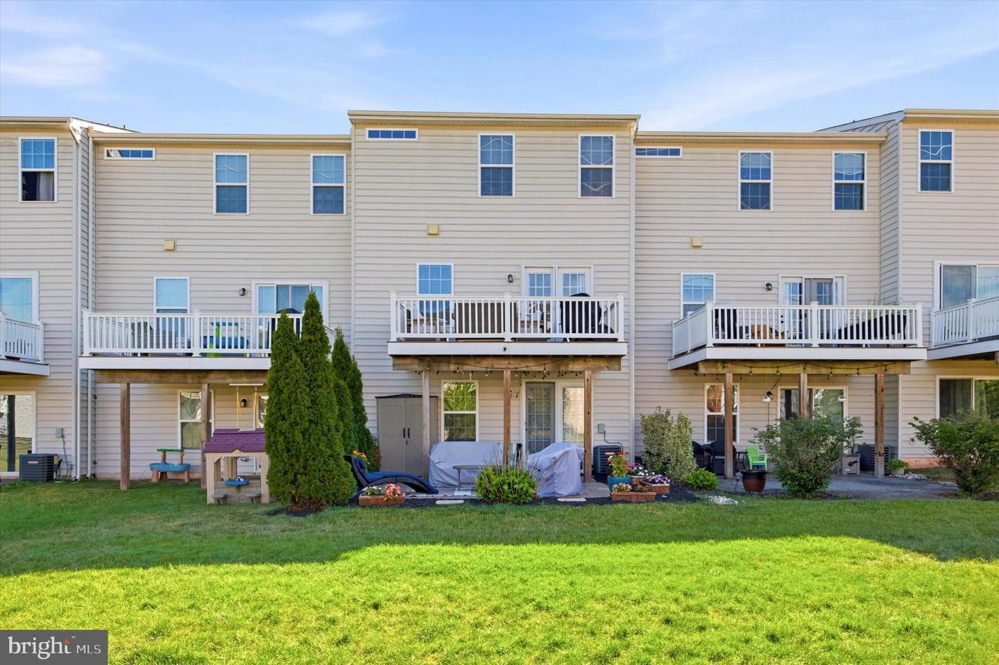 175 Tulip Lane photo 22