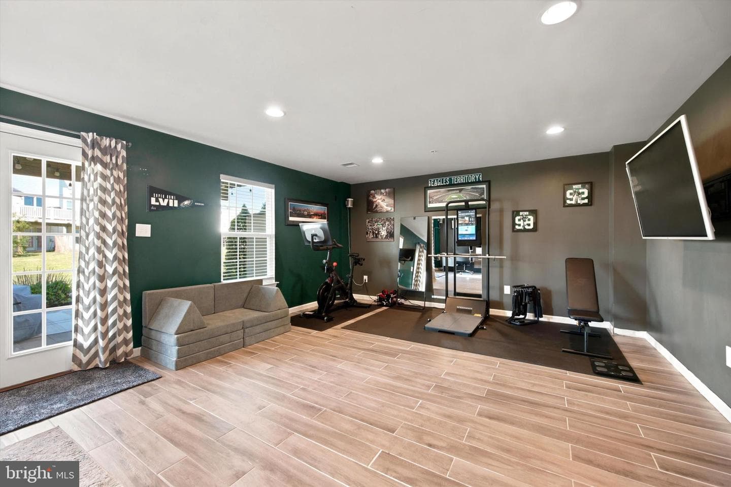 175 Tulip Lane photo 4