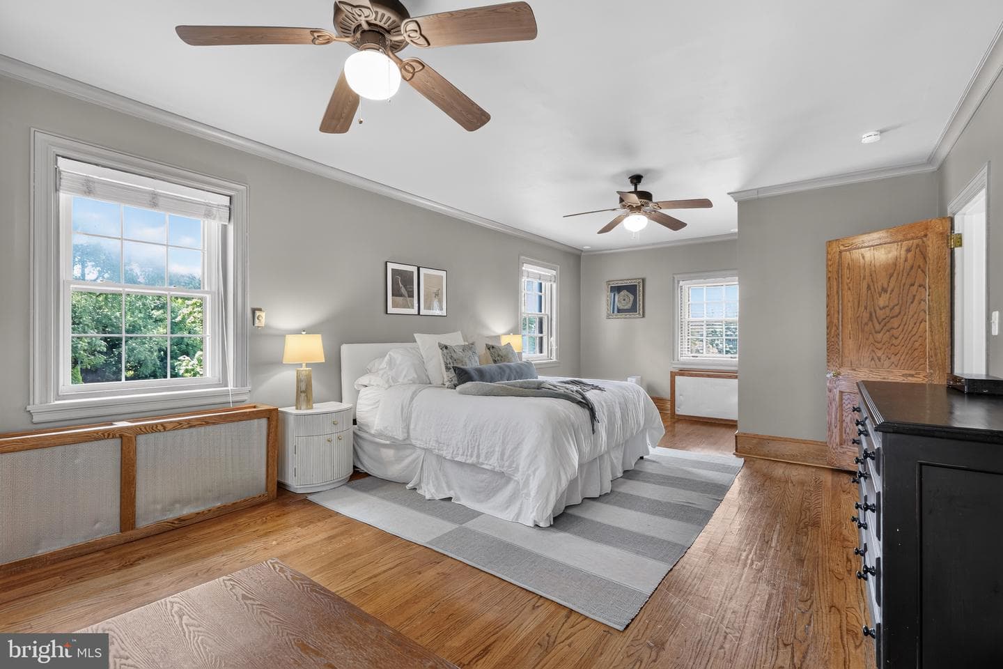 1 Latham Park photo 28
