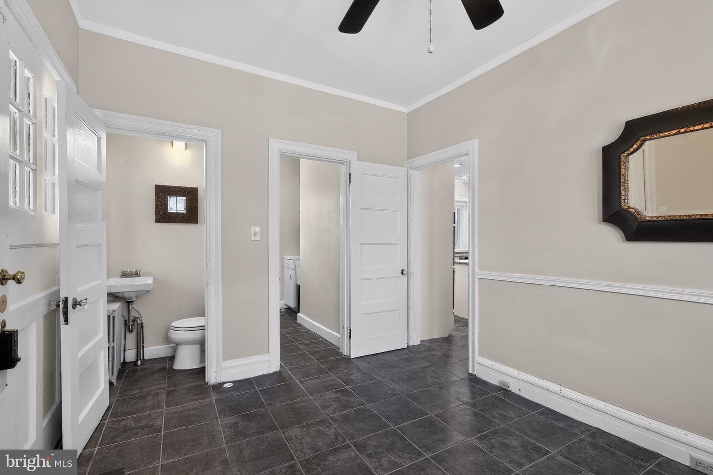 1 Latham Park photo 42