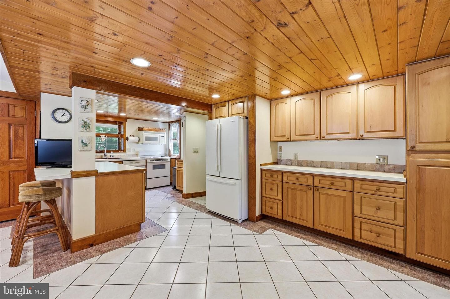 1437 Byberry Road photo 17