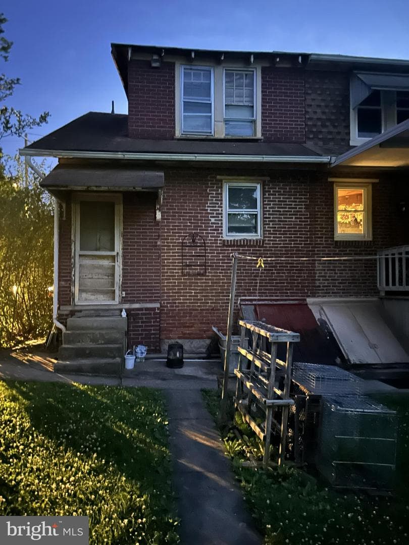 213 East Street photo 2