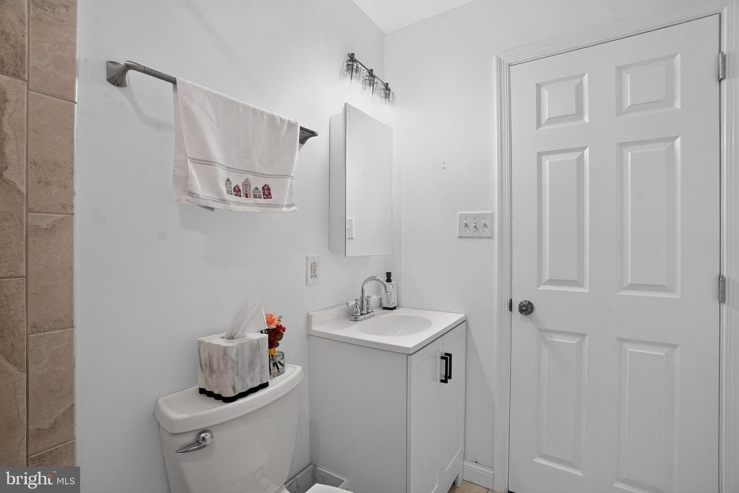 137 Walker Lane photo 28