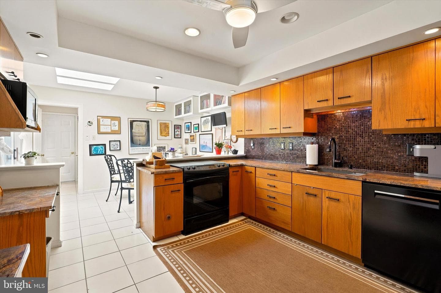 2 Withers Lane photo 10