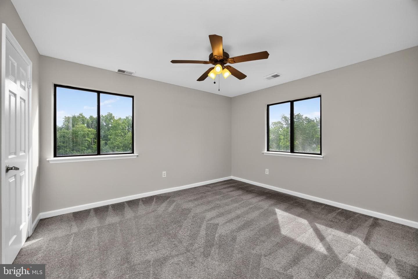 1016 Dogwood Court photo 19