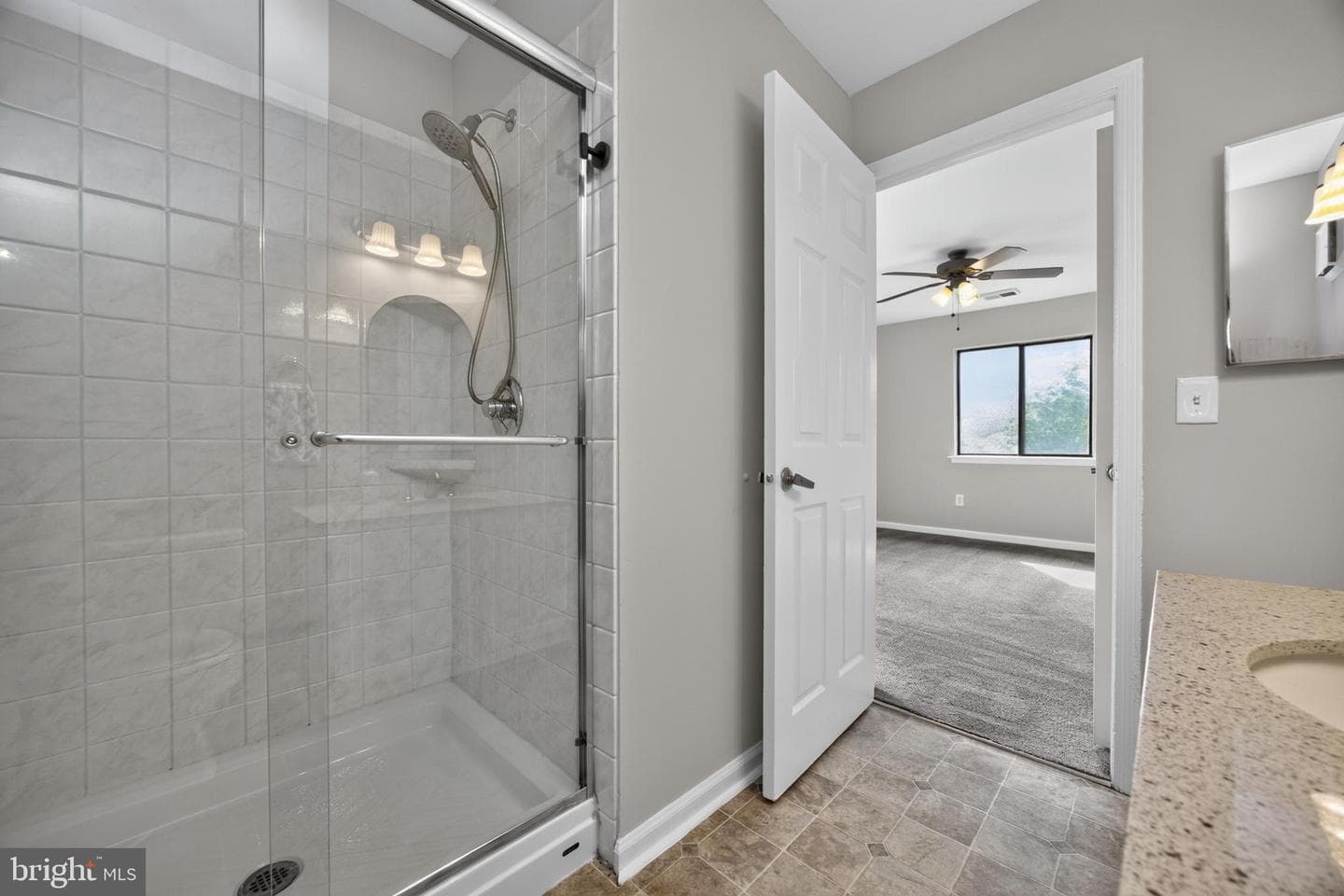 1016 Dogwood Court photo 23