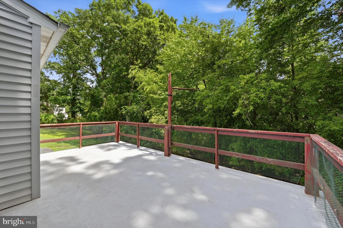 4 Locust Way photo 24