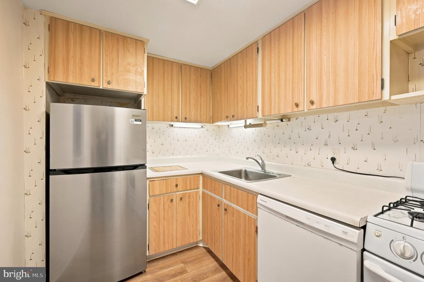 100 West Avenue #202-S photo 13