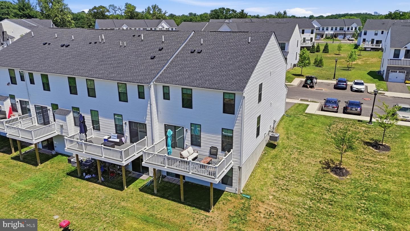 7960 Milltown Circle photo 47