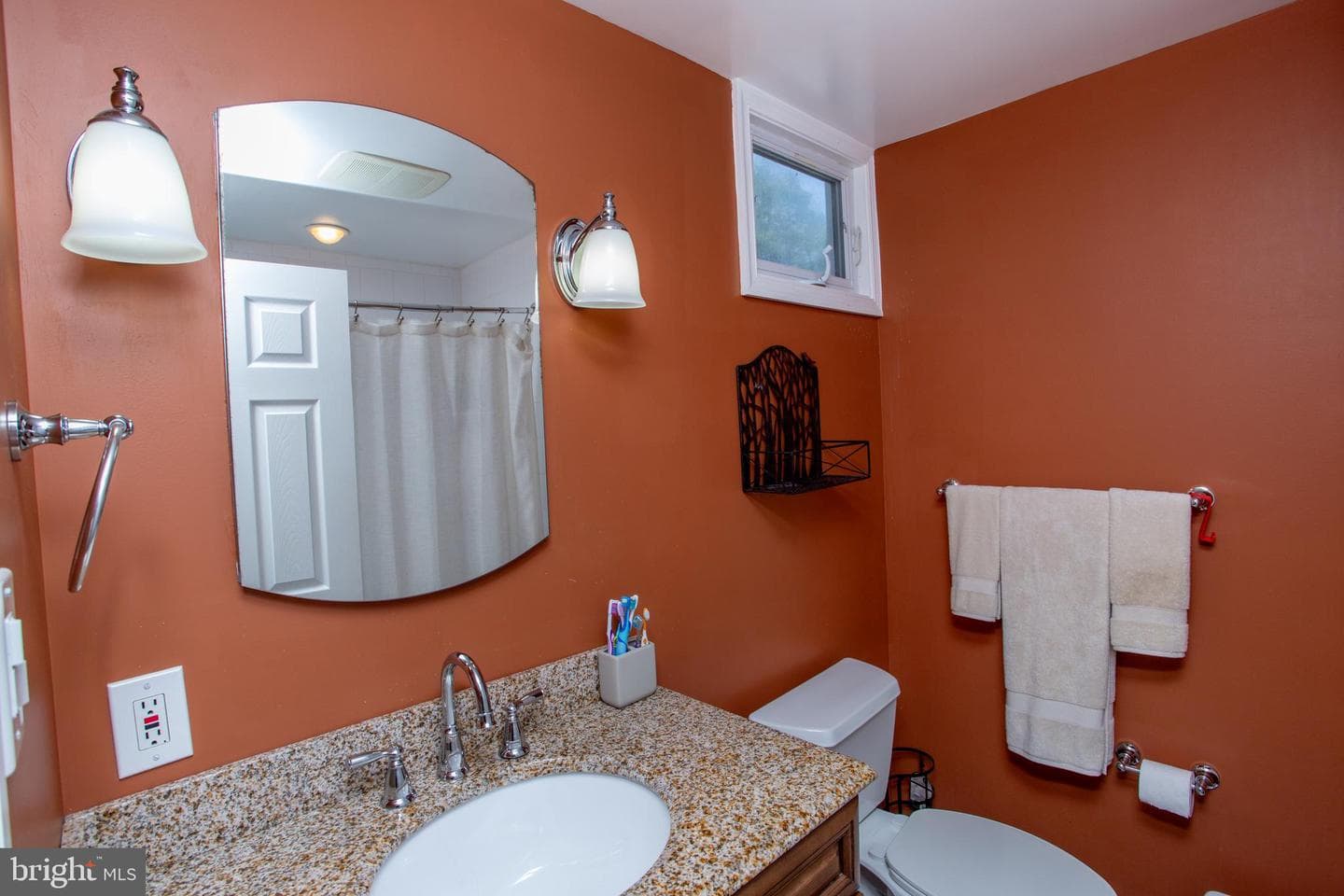 277 Edwards Drive photo 27