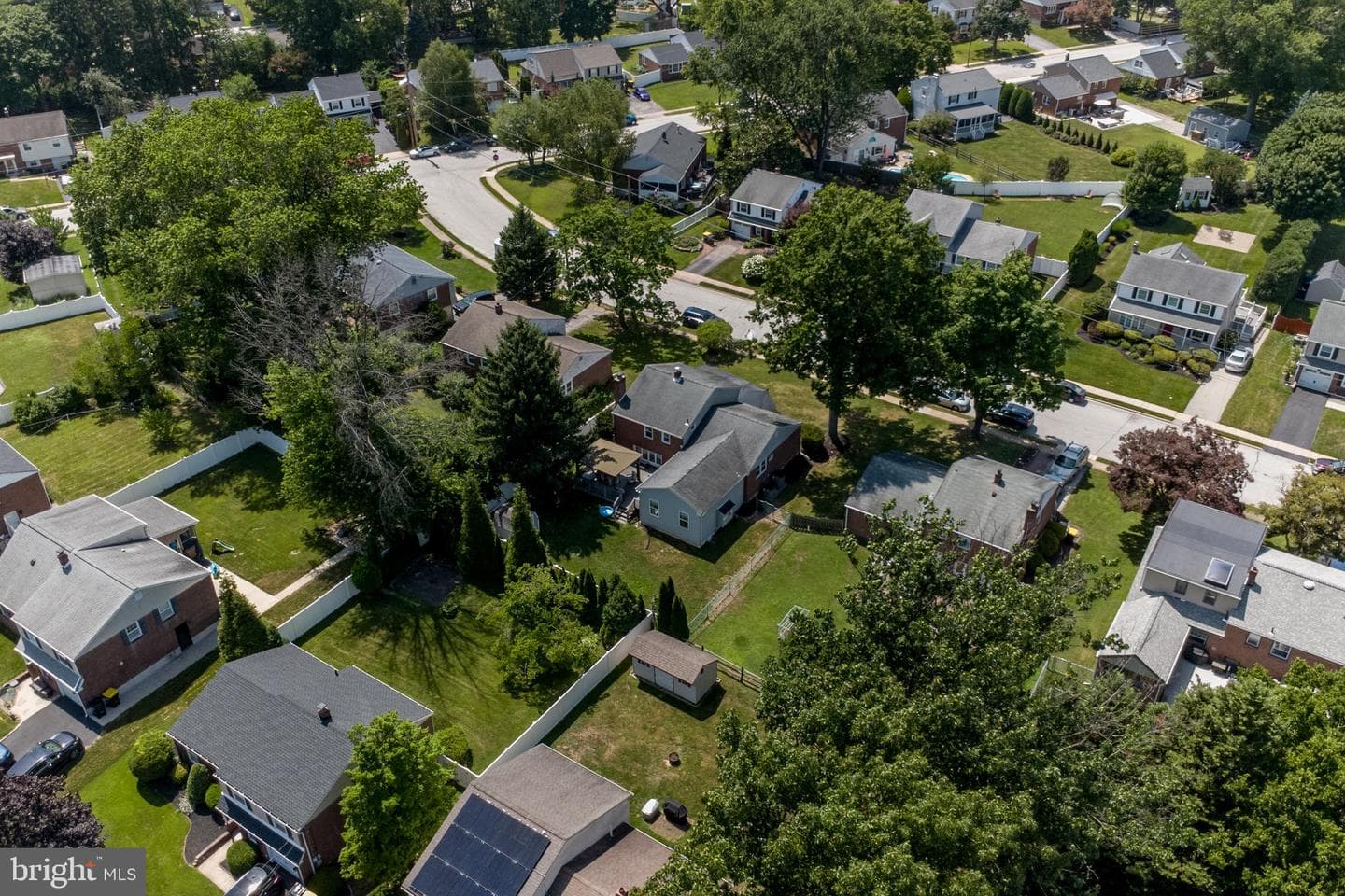 277 Edwards Drive photo 41