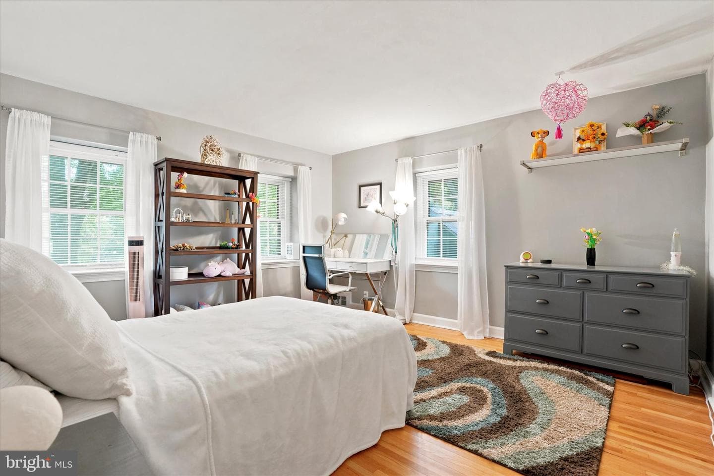 415 Charles Lane photo 19