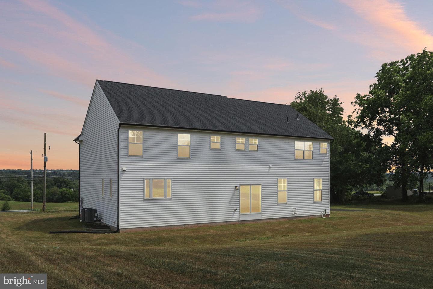 209 Old State Rd photo 77