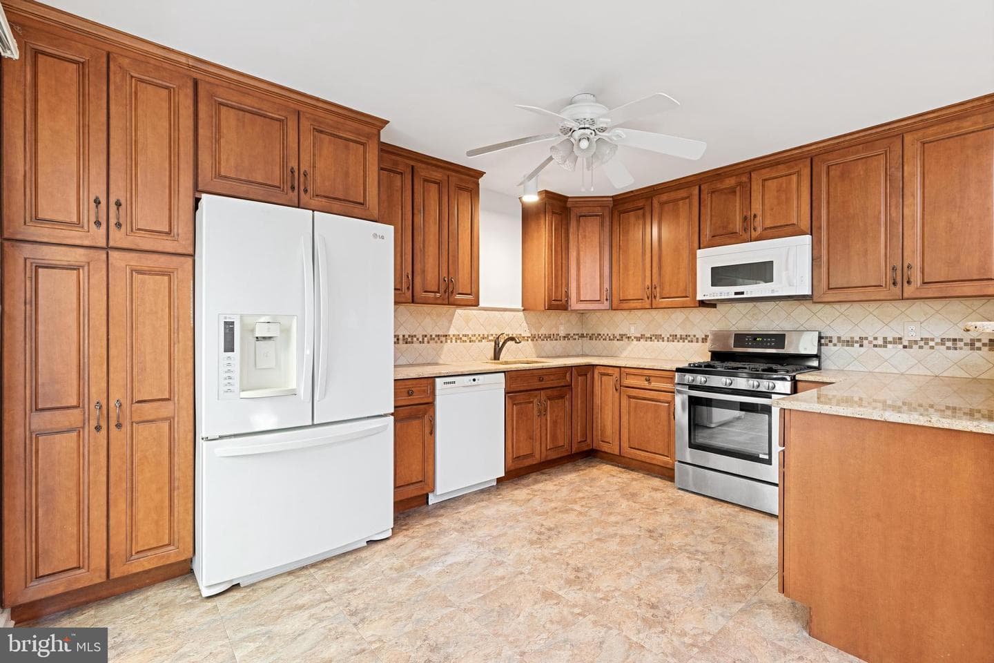 504 Pimlico Way photo 10