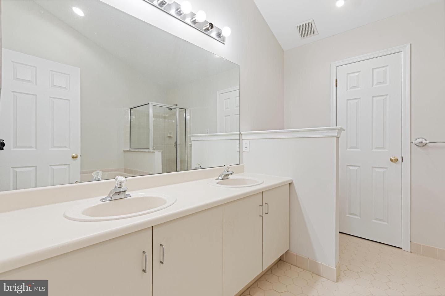 504 Pimlico Way photo 19