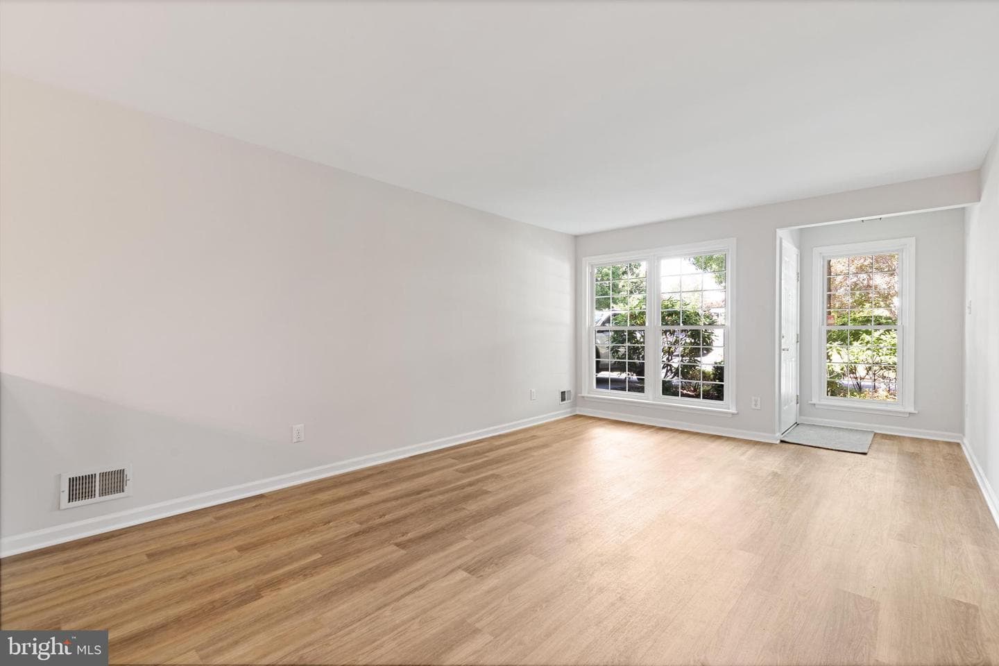 504 Pimlico Way photo 6