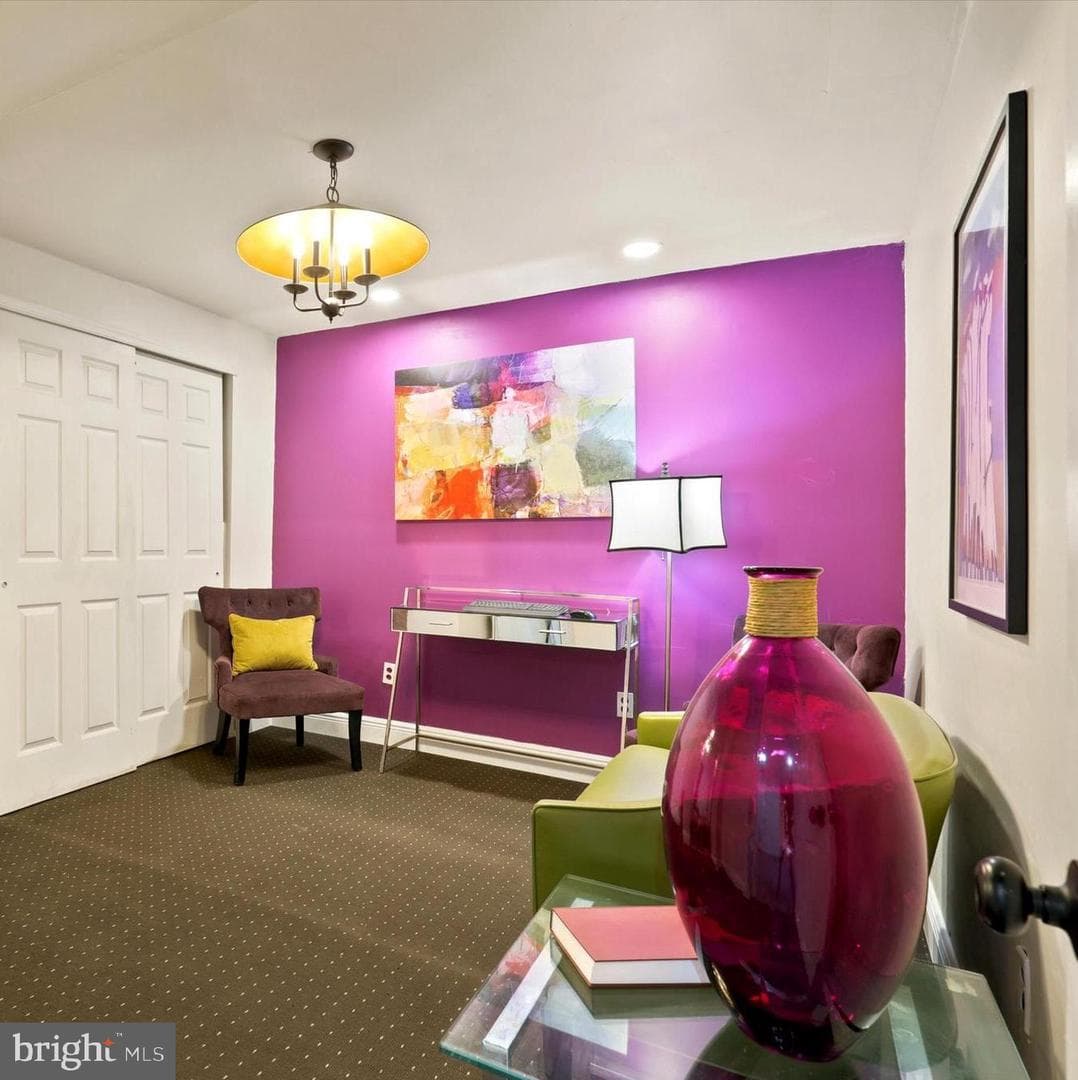 110 Kent Drive photo 37