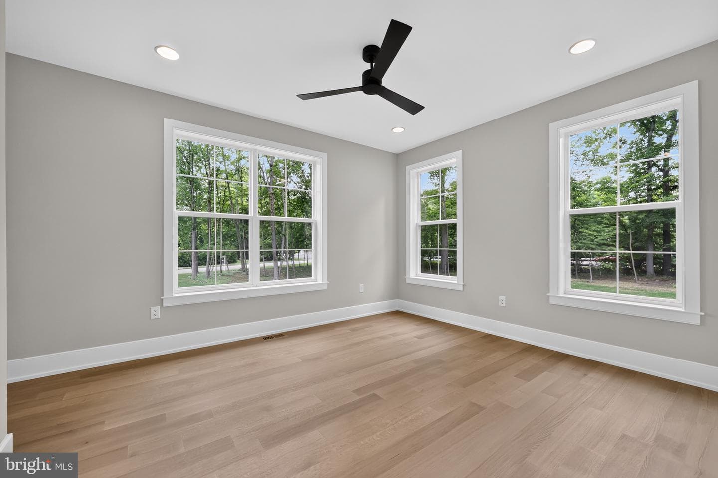 1080 Beech Hollow Road photo 9