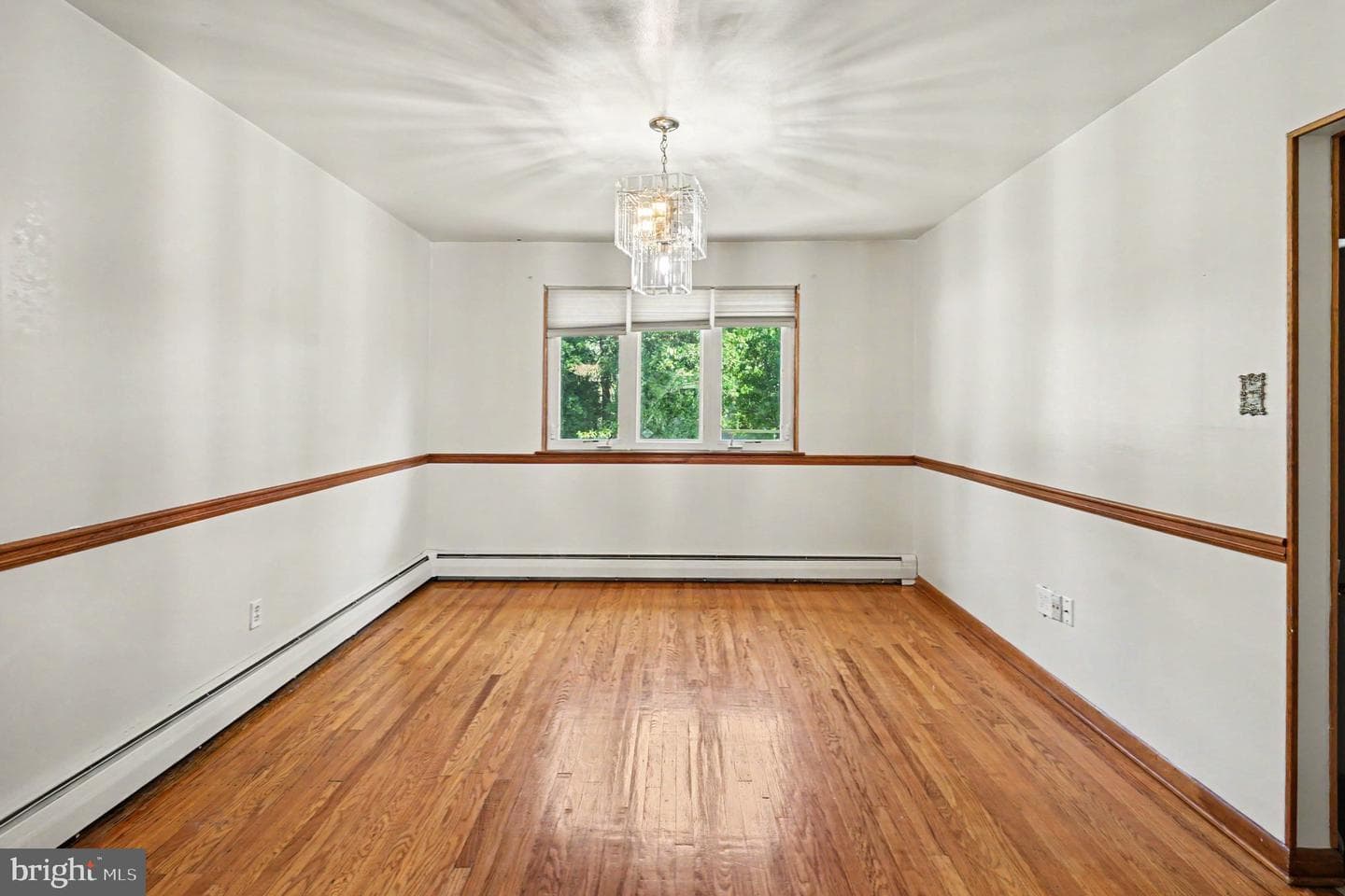 524 Highgate Road photo 9