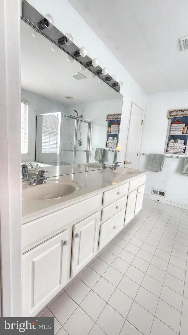 750 Twining Way photo 22