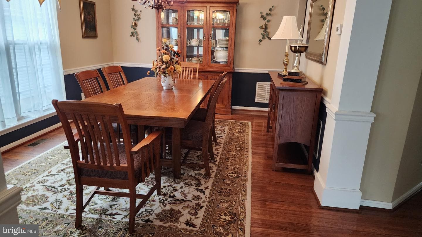 750 Twining Way photo 6