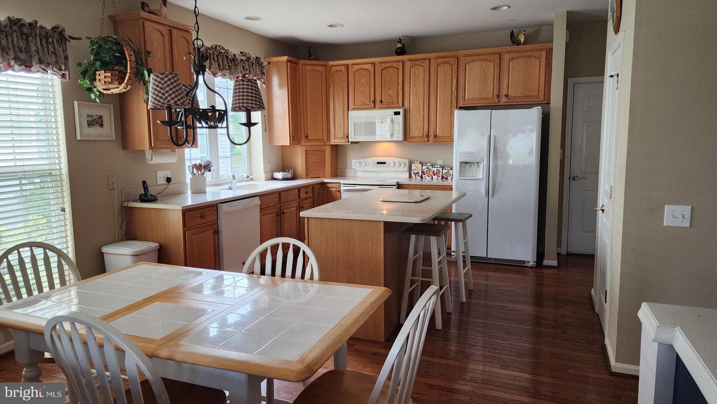 750 Twining Way photo 9