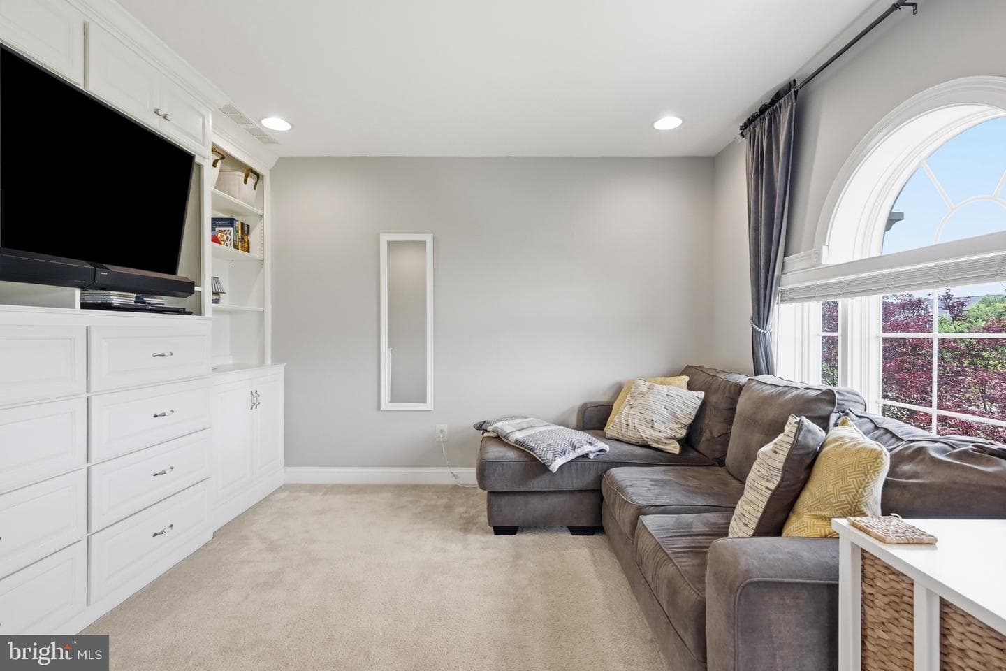 879 Ashbourne Way photo 25