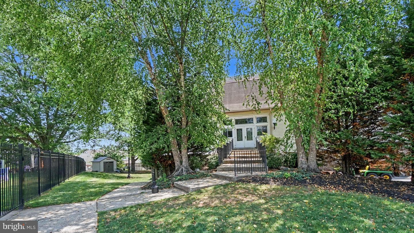138 Providence Forge photo 32