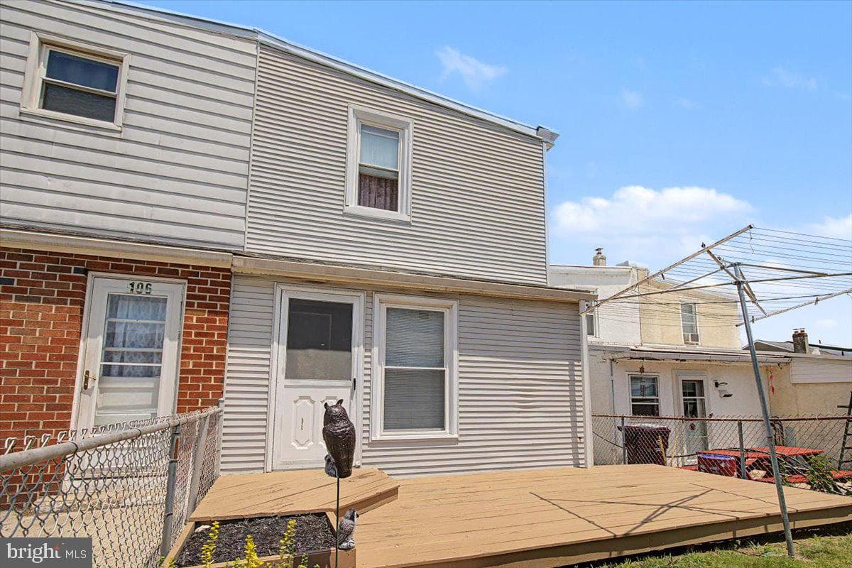 104 7th St photo 15