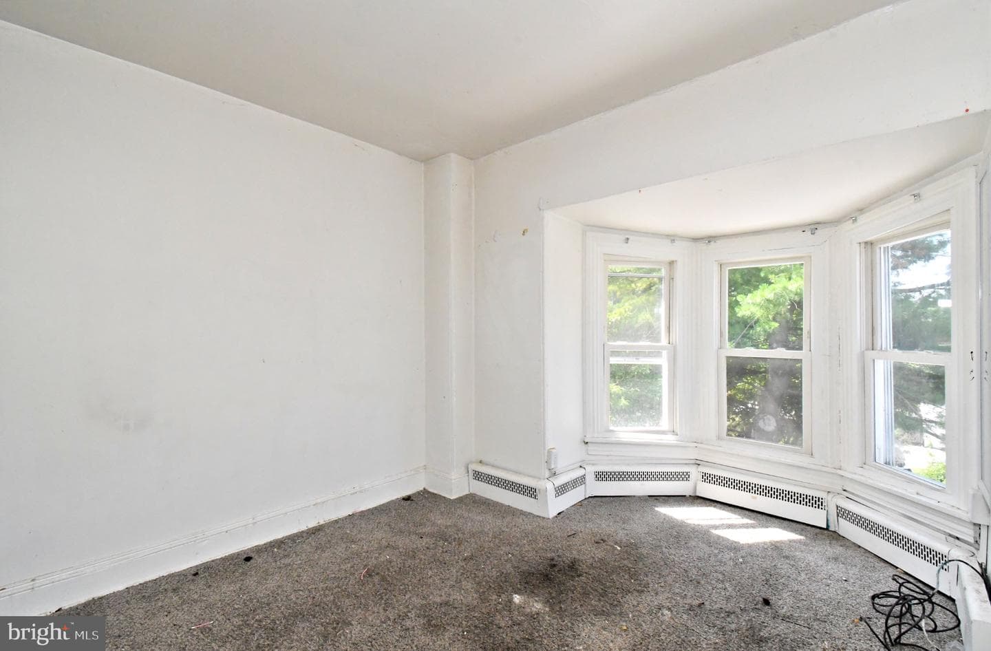 346 Walnut St photo 22