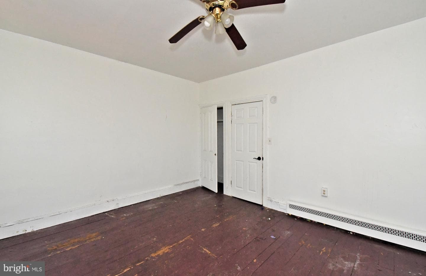 346 Walnut St photo 29