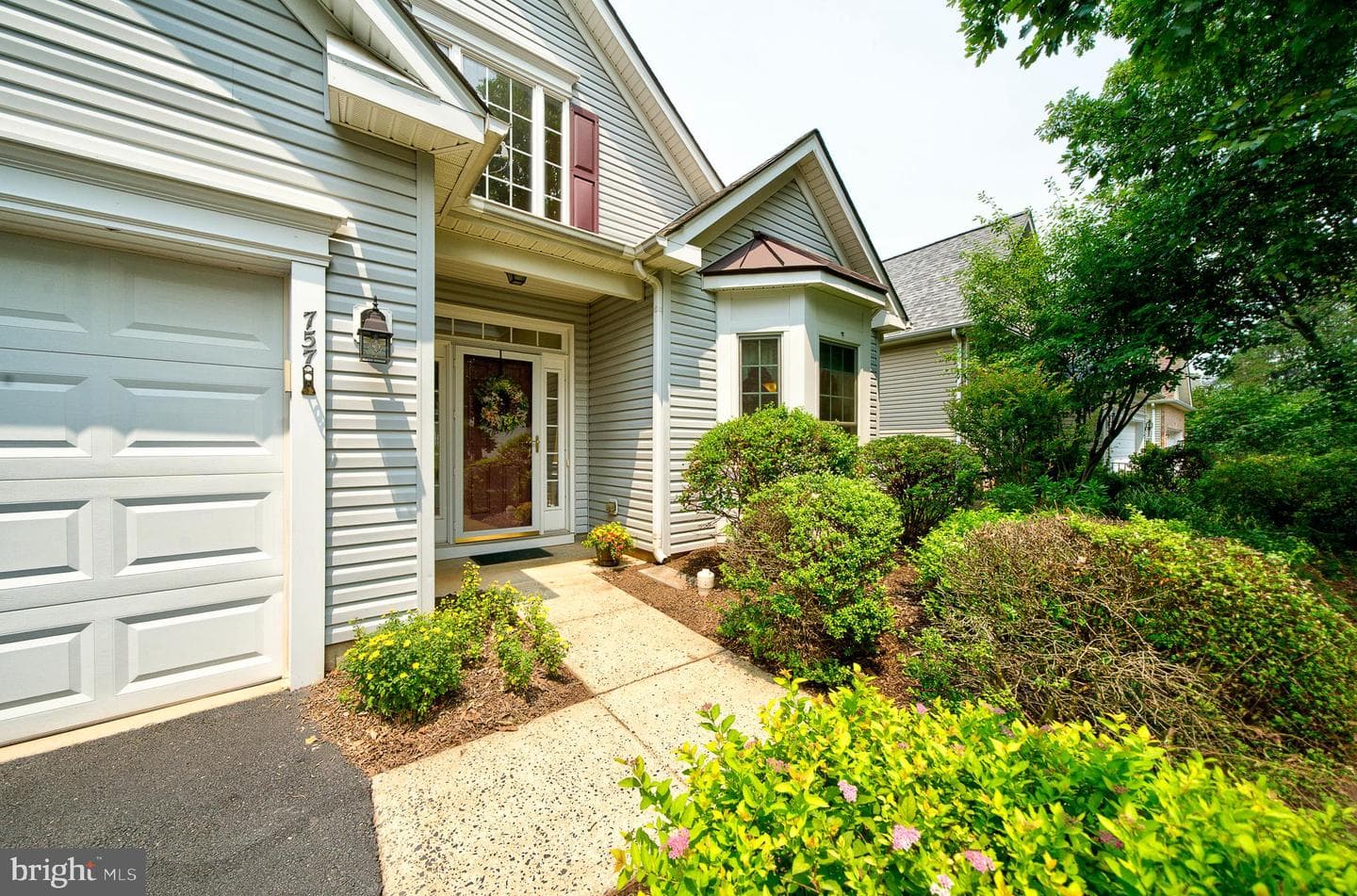 757 Wisteria Way photo 3