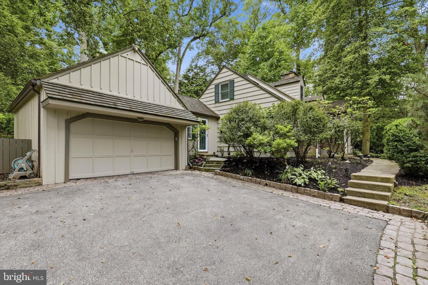 816 Old Gulph Road photo 24