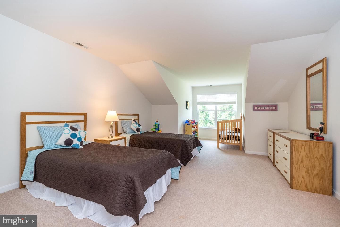 405 Primrose Drive photo 44