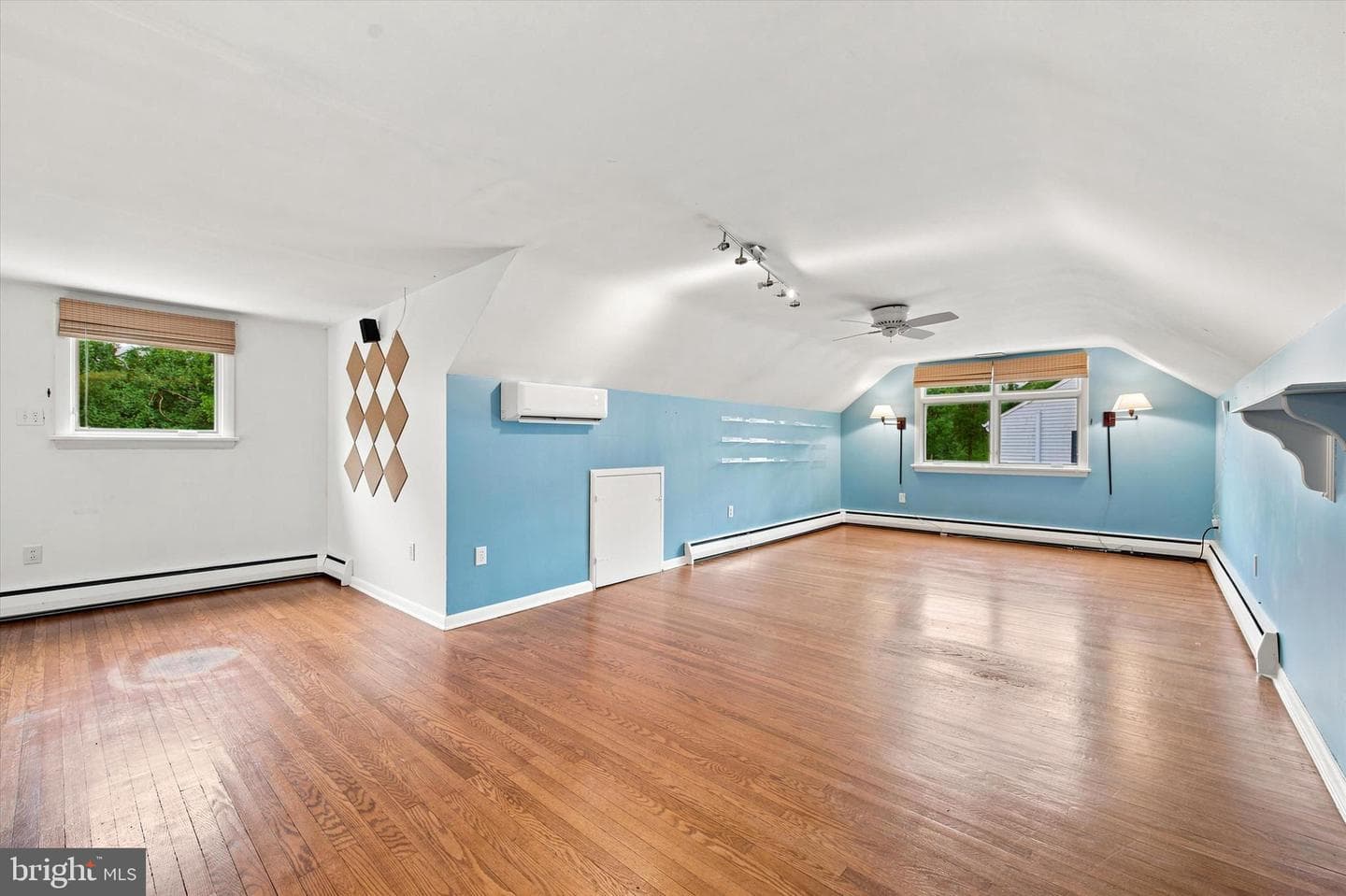 627 General Armstrong Road photo 15