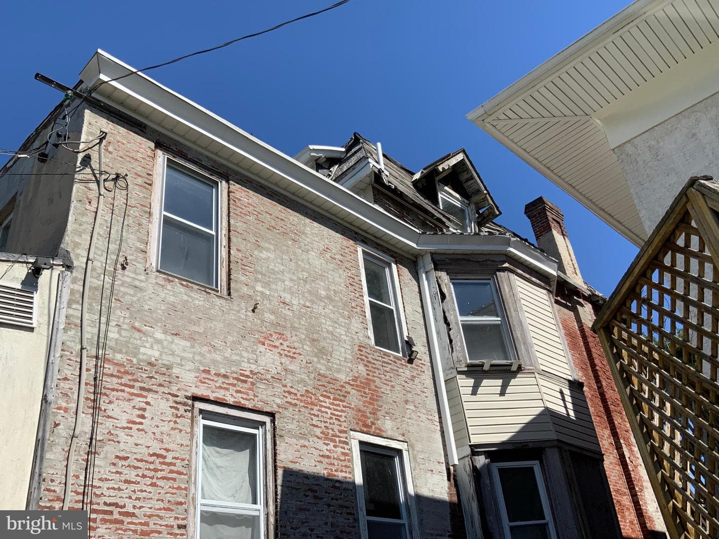 1316 W Main St photo 21
