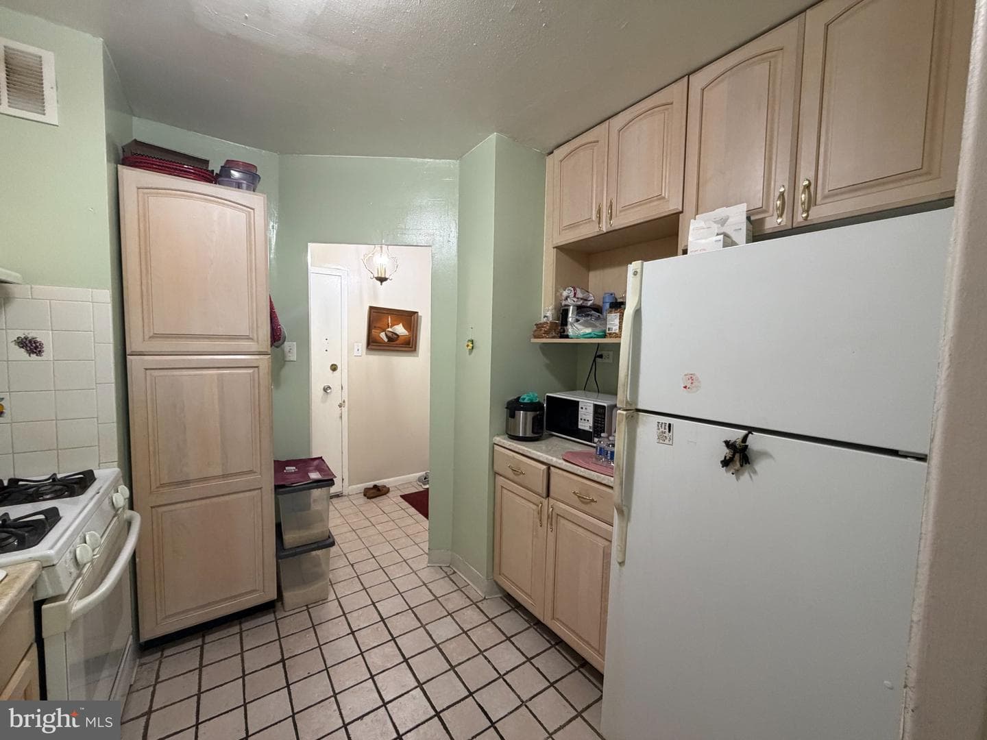 7900 Old York Rd # 609B photo 15