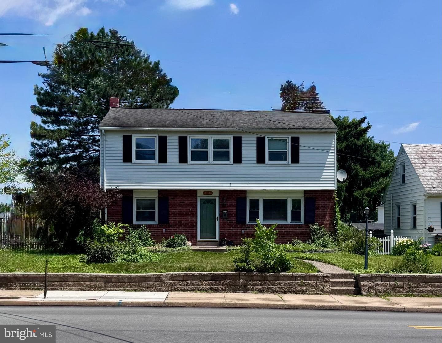 139 N Main Street, Hatfield