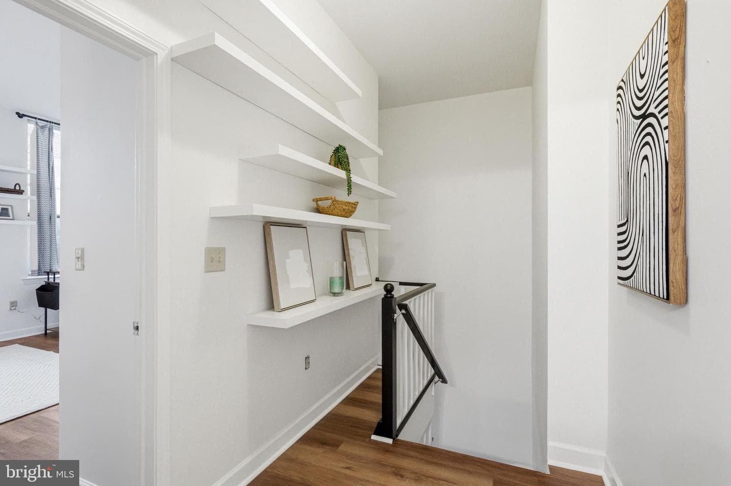 735 Washington St # 217 photo 18
