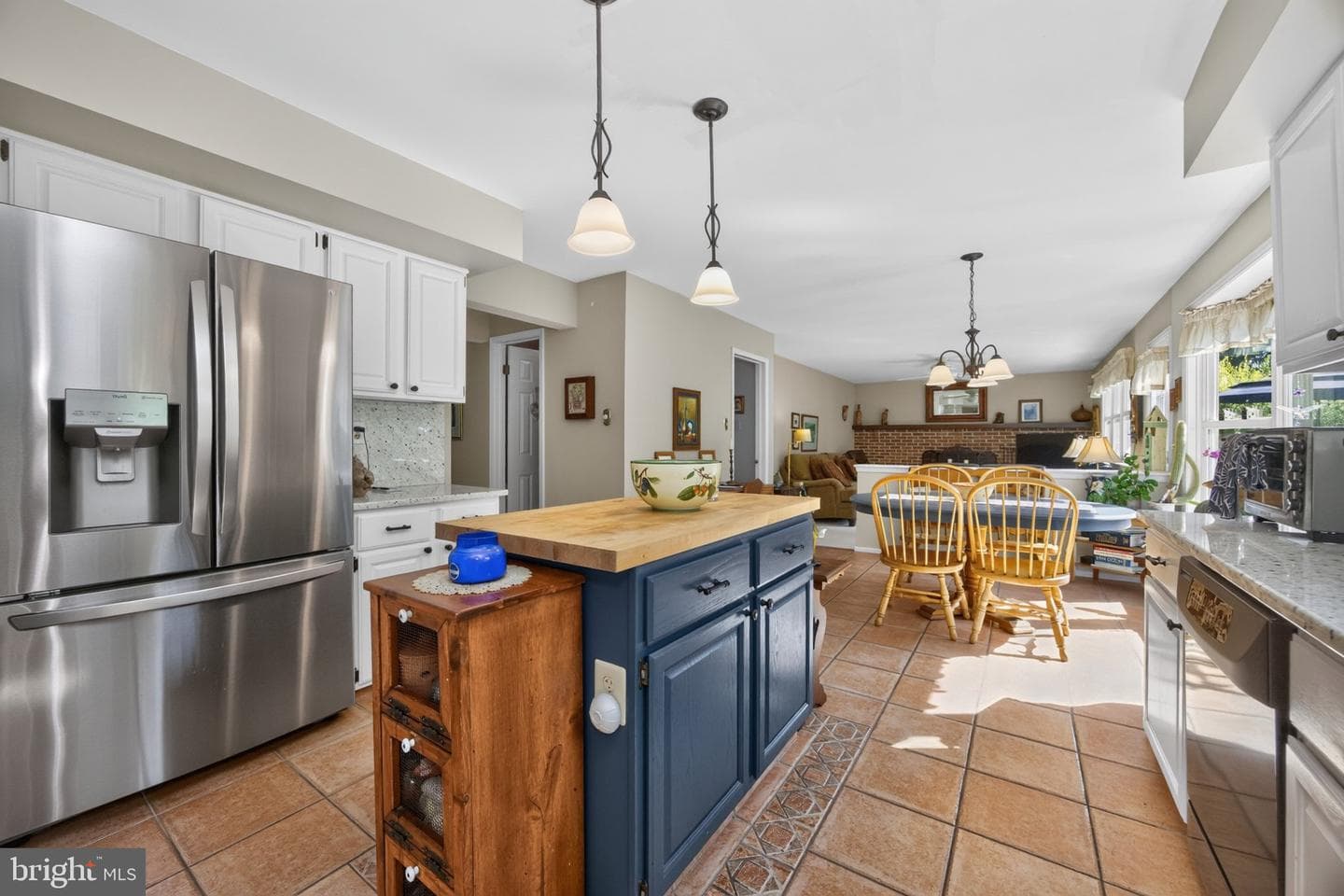 1215 Jarvis Lane photo 15